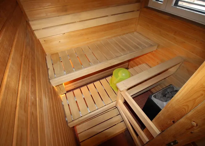 Majoitusykkoenen Appartamento Raahe